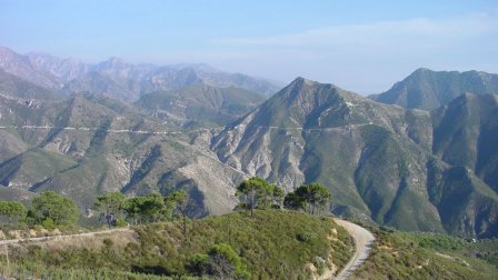 Wandern in den Bergen der Umgebung